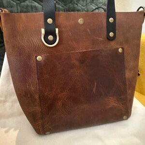 Genuine leather shorty tote